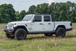 Jeep Gladiator Suspension Lift Kit - Front - Rough Country - 2.5 Inch Leveling Kits | Springs | M1 - '20-'23